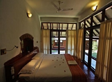 SwaSwara Hotel in Gokarana